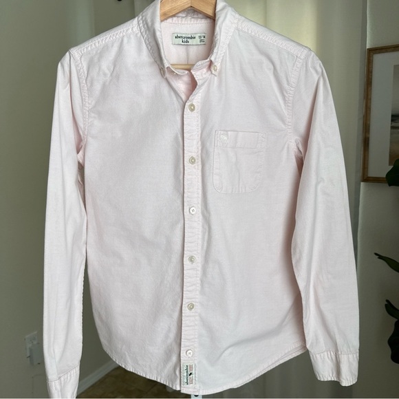 Abercrombie Kids Light Pink Button Up Long Sleeve Shirt Size 13/14 - Picture 2 of 9